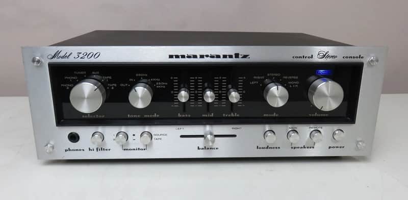 MARANTZ 3200 PRE AMPLIFIER / PREAMP +NEW GOLD CONNECTORS FULLY SERVICED RECAPPED