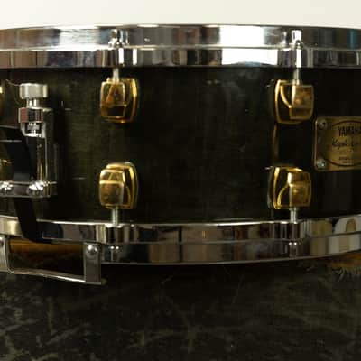Yamaha 5.5x14 Maple Custom Ebony Lacquer Snare Drum image 9