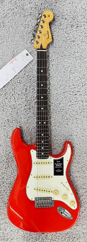 Fender Player II Stratocaster, Rosewood Fingerboard, Coral Red Finish  - MIM image 1