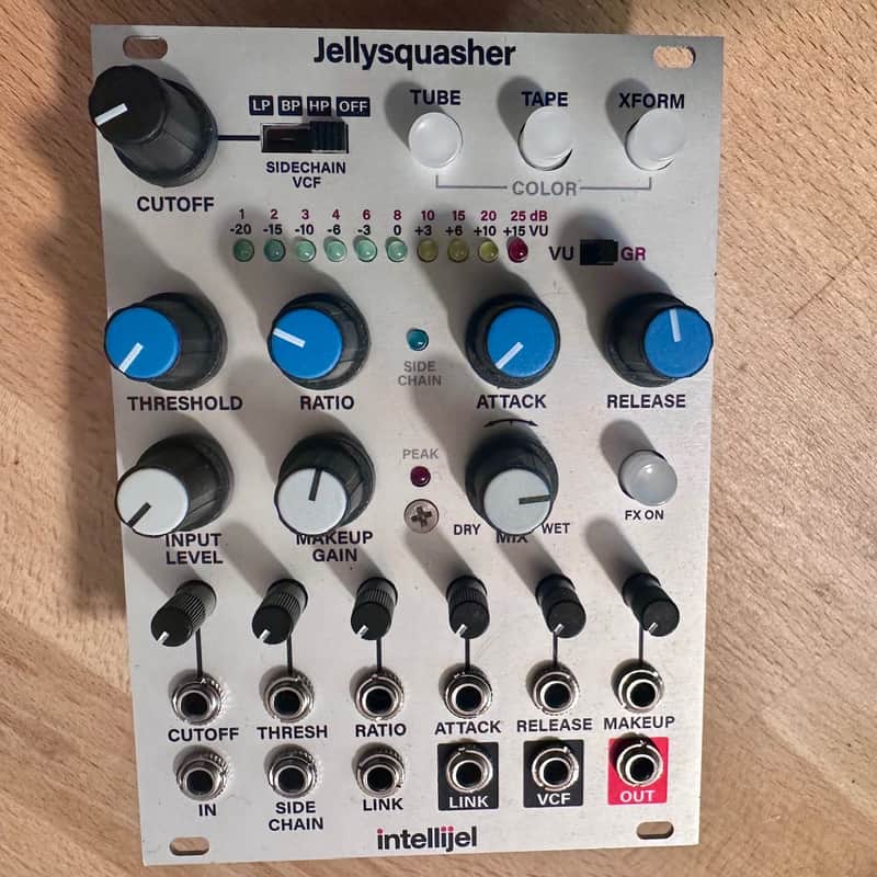 MINT Intellijel Jellysquasher Analog Compressor / Tone Shaper / Filter Eurorack SVF image 1