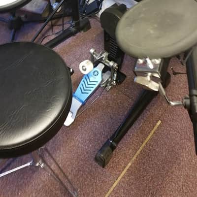 Roland TD-3 electronic drum set with sticks and stool (New price £650) image 4