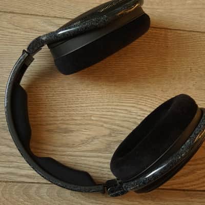 Sennheiser HD 600 Professional Headphones 2010s - Black image 5