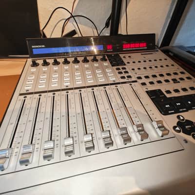Mackie MCU Pro Universal DAW Control Surface 2008 - Present - Gray image 3