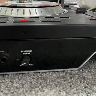 Numark NS7 DJ Controller Mixer Motorized 7" Turntable Platters Serato ITCH image 7