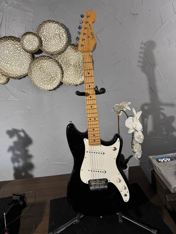 Fender Traditional Duo-Sonic 1994 - 1997 - Black