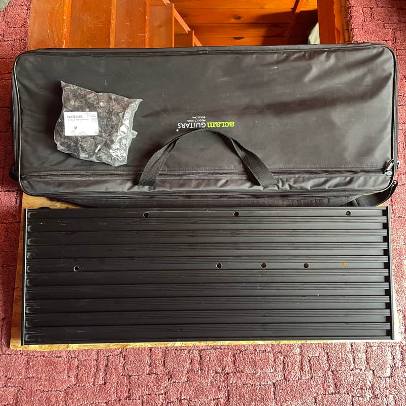 Aclam Guitars Smart Track L2 Pedalboard with Soft Case image 1
