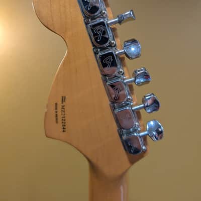 Fender Classic Series '70s Stratocaster with Rosewood Fretboard 2002 - Black w Seymour Duncan gig bag & locking strap image 8