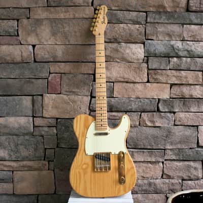 Fender American Deluxe Professional Telecaster Ash with Maple Fretboard 2011 - 2016 - Natural Blonde W/Gold Hardware image 2