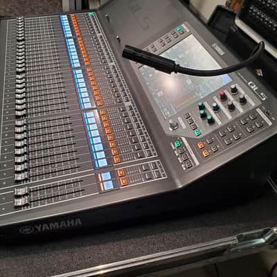 Yamaha QL5 with stage box and cases, free shipping (CONUS) image 1
