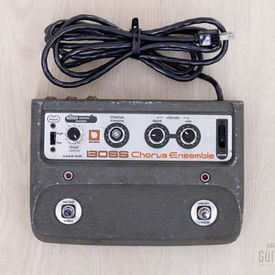 1976 Boss CE-1 Chorus Ensemble Vintage Guitar Effects Pedal, Japan