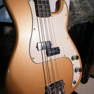 Karge Guitars P bass 2025 - Aged Fire mist gold image 6
