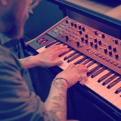 Sequential OB-6 49-Key 6-Voice Polyphonic Synthesizer