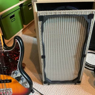 Low Down Sound 2x10 sealed bass cabinet 2026 - Crème Tolex image 3