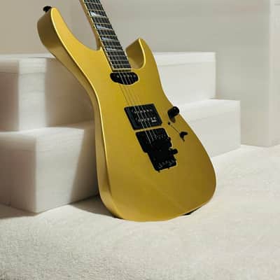 Jackson Custom Shop Soloist HS  Aztec Gold Matching Reverse Headstock Painted Logo (light, unplayed & rare find) image 4