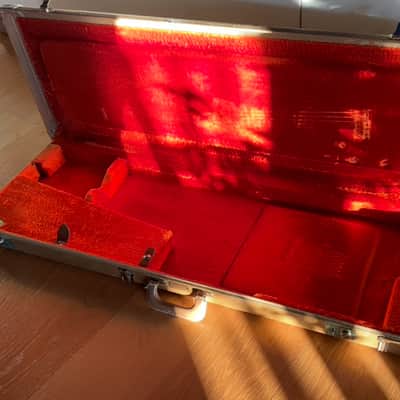 Fender G&G Deluxe Strat/Tele Hardshell Case, Tweed with Orange Plush Interior image 11