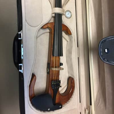 Tucker Barrett Electric Violin image 4