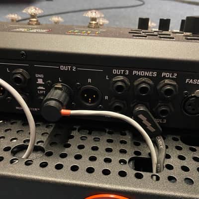 Fractal Audio FM9 Amp Modeler / FX Processor - CUSTOM PACKAGE image 7