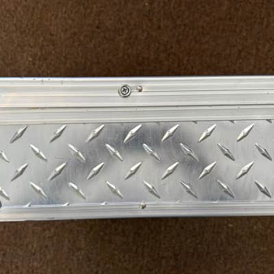 Core Equipment Pedalboard/Case 11.5"x17" - Diamond Plate image 4