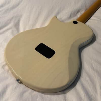 2007 Taylor SB1 Classic - Made in USA - Aged Translucent White - Free Pro Setup - Weighs only 7.5 lbs image 7