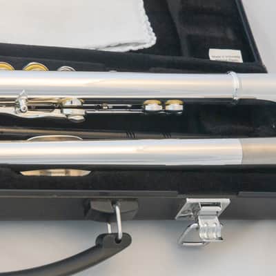 Yamaha YFL-222 Standard Silver-plated Flute *Cleaned & Serviced *Ready to play image 6