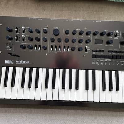 Korg Minilogue PG Limited Edition 4-Voice Polyphonic Analog Synthesizer 2010s - Polished Grey