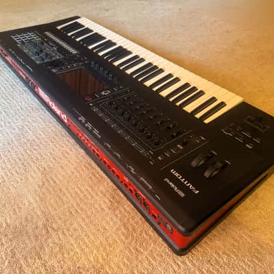 Roland Fantom 6 61-Key Workstation Keyboard 2019 - Present Black image 2