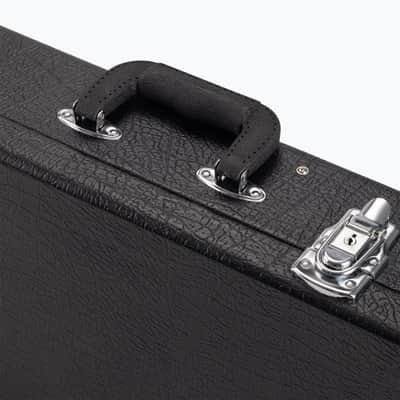 On-Stage Hardshell Bass Guitar Case - GCB6000B - New image 8