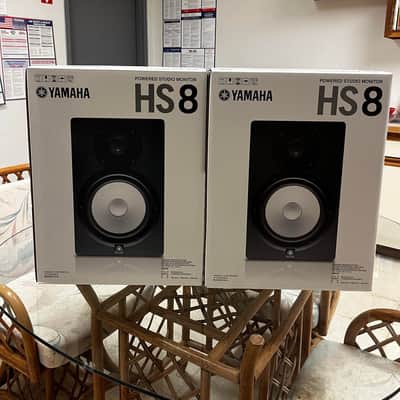 Yamaha HS8 Powered Studio Monitor (Pair) - Black image 7