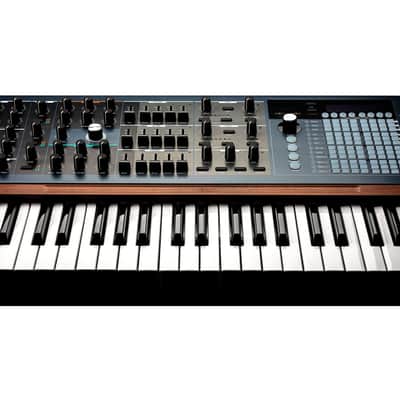 Arturia PolyBrute 6-Voice Polyphonic Morphing Analog Synthesizer (Demo Unit) image 8
