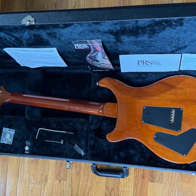 PRS Custom 22 10-Top Tremolo - 2001 - Violin Amber - Dragon II - East Indian Rosewood Fingerboard - Wide Fat Carve - NOS New Old Stock Like New Condition Massive Tight Flame OHSC image 18