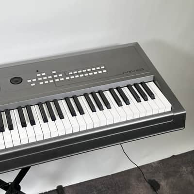 Yamaha MM8 88-Key Music Synthesizer Graded Hammer Action Keyboard image 6