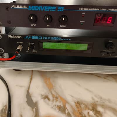 Roland JV-880 Multi Timbral Synthesizer Module 1992/98 + ALESIS MIDIVERB III image 2