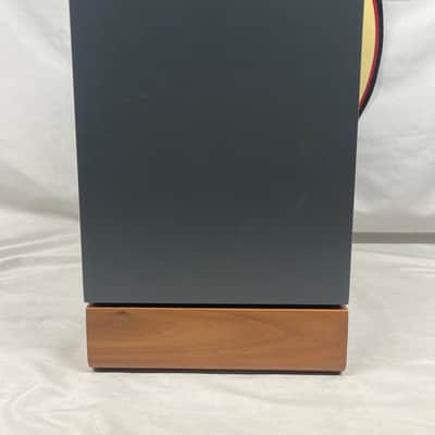 Output Frontier 6.5" 2-Way Active Studio Monitors - Pair (Powered by Barefoot) image 6