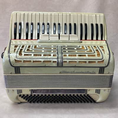 ITALIAN ACCORDION MFG 3-REED ACCORDION #CPSI828 image 1