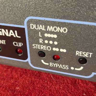 Peavey Feedback Ferret II Precision Digital Dynamic Anti-Feedback image 4