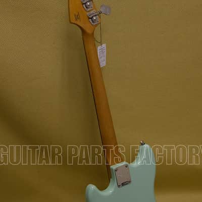 037-4570-557 Squier By Fender Classic Vibe 60's Mustang Bass Guitar Laurel Fingerboard Surf Green image 5