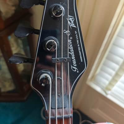 Peavey Foundation S Bass (Late 1980s) - Made in USA - All Black w/ Original Hardshell Case image 2