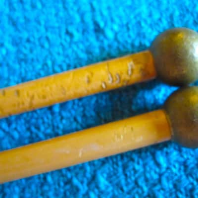 Vic Firth M144 Rattan Handle Brass Mallets image 3