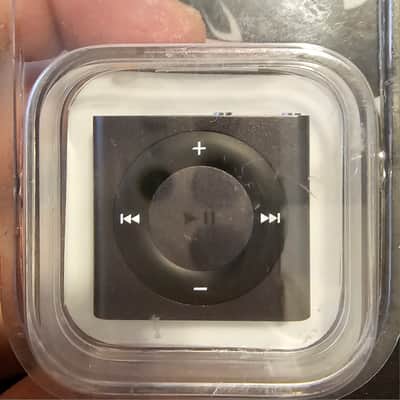 Apple iPod shuffle 2GB MKMK2LL/A Portable MP3 Player in Original Packaging image 2