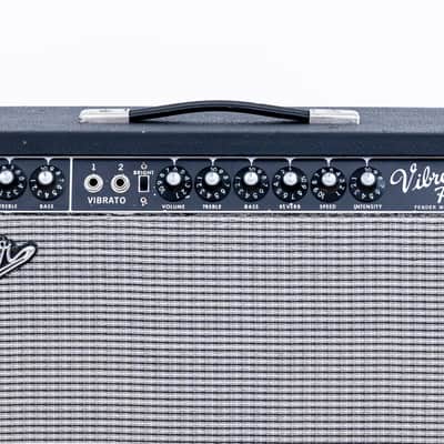 1966 Fender Vibrolux Reverb Black Panel Vintage Tube Amp w/ Jensen C10N, Ftsw image 3