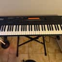 Roland XP-30 61-Key 64-Voice Expandable Synthesizer 1999 - 2004 - Black