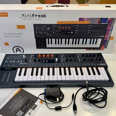 Arturia MiniFreak Polyphonic Hybrid Synthesizer image 12