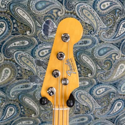 Fender Vintera III Late '60s Precision Bass 3-Color Sunburst w/Gig Bag image 3