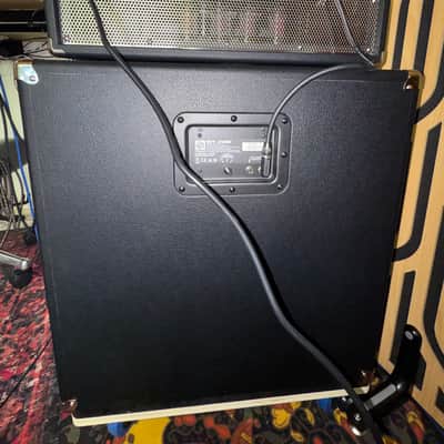 AMPEG BASS RIG: Ampeg V-4B 100-watt Tube Bass Head + Ampeg SVT-212AV closed-back bass Cabinet + THON flight case (for the amp head) 2024 - black with classic silver mesh grill image 7