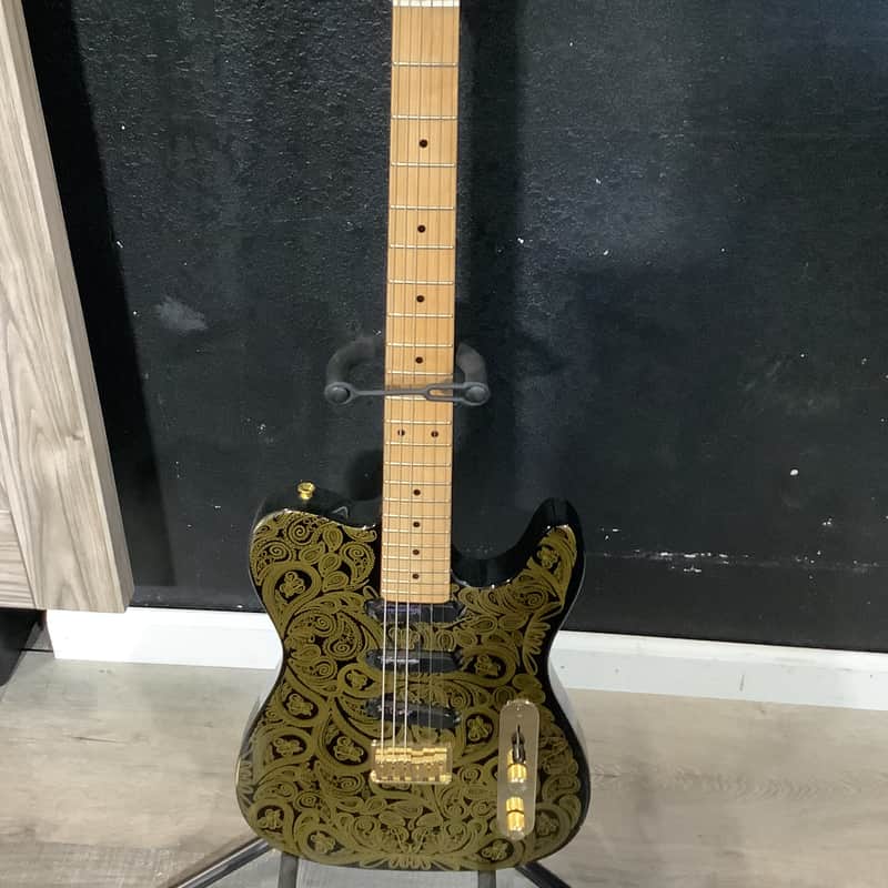 Fender James Burton US Signature Telecaster 1990 - 2006 - Black with Gold Paisley