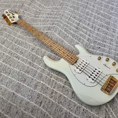 Ernie Ball Music Man Stingray 5 HH 2015 - Ivory White image 5