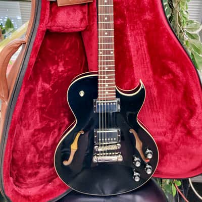Gibson ES-235 2019 Gloss Ebony Semi-Hollow Electric Guitar image 2