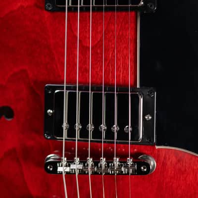 Gibson ES-335 60s Semi-Hollow Electric Guitar with Hard Shell Case - Sixties Cherry image 8