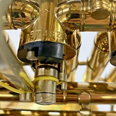 Very Clean Used Conn 14D Single F French Horn in Yellow Brass, Lacquered; with Case, Mouthpiece image 4