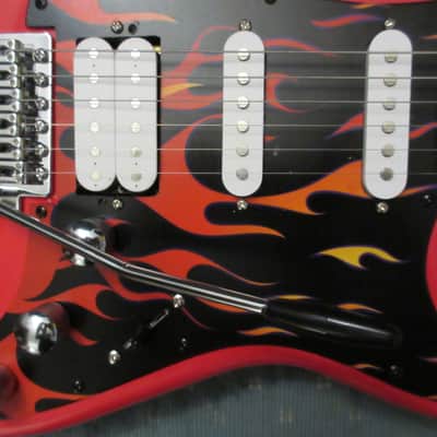~Cashified~ Kramer Strat-Style Red Rock 'n' Roller image 3